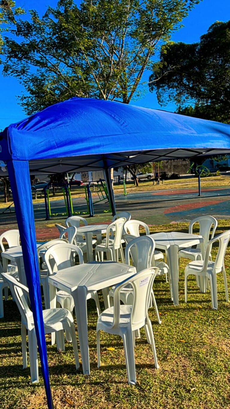 tenda guepardo 3x3 na cor azul para locaçao